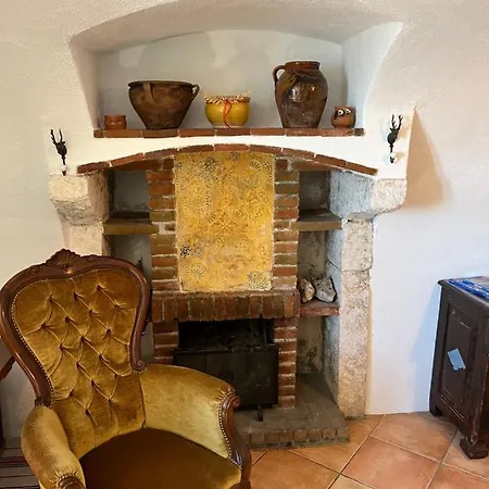Kro La Taberna Di Rocca