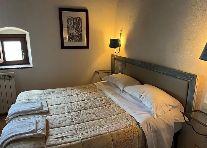 La Taberna Di Rocca Мини-отель Calascio