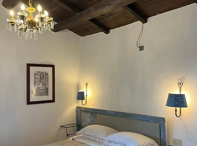 Мини-отель La Taberna Di Rocca *