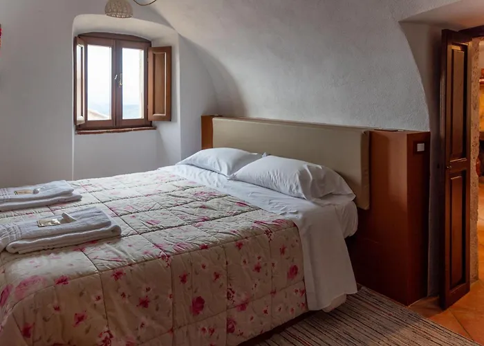 Мини-отель La Taberna Di Rocca Calascio